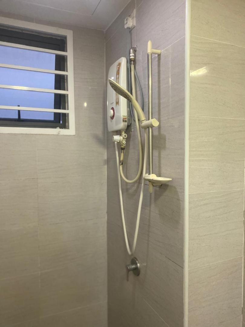 Vista Alam Roomstay Homestay Shah Alam Buitenkant foto