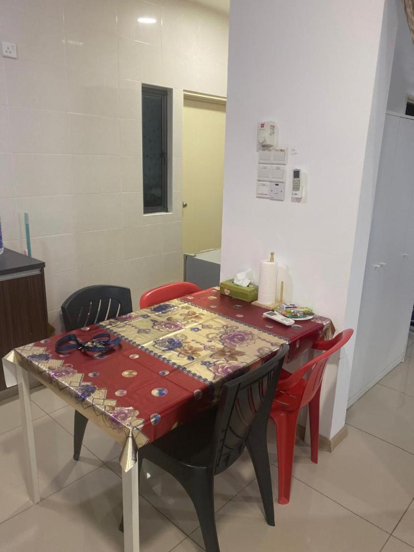 Vista Alam Roomstay Homestay Shah Alam Buitenkant foto